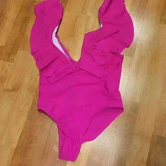 Swim One Piece Layered Ruffles Fuschia Pink M NWOT - Picture 9 of 10
